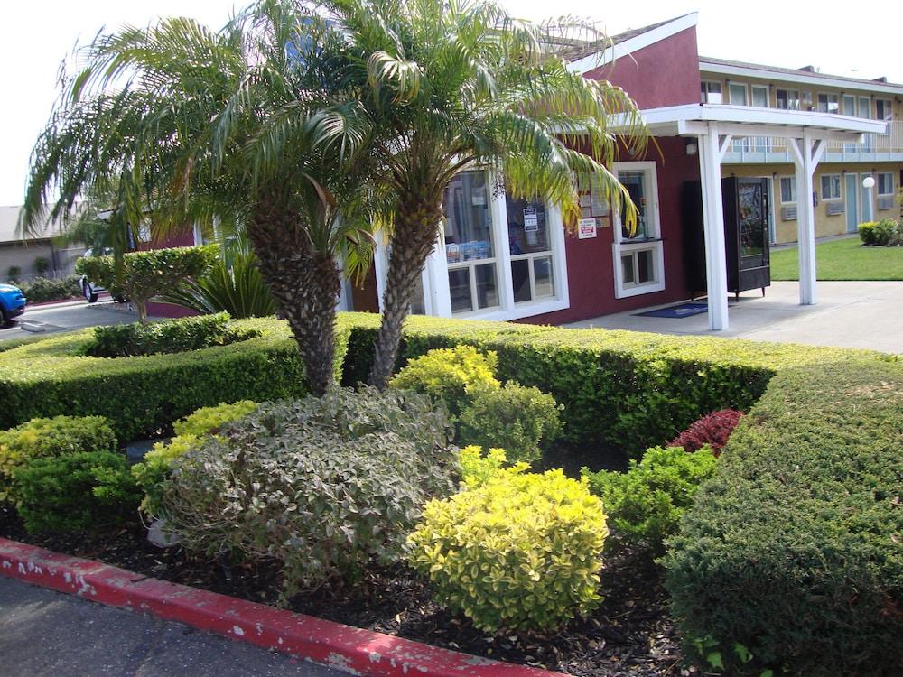 Oasis Inn Sacramento- Elk Grove Экстерьер фото