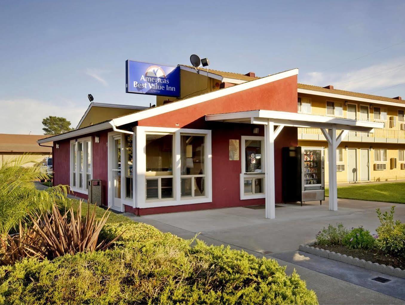 Oasis Inn Sacramento- Elk Grove Экстерьер фото