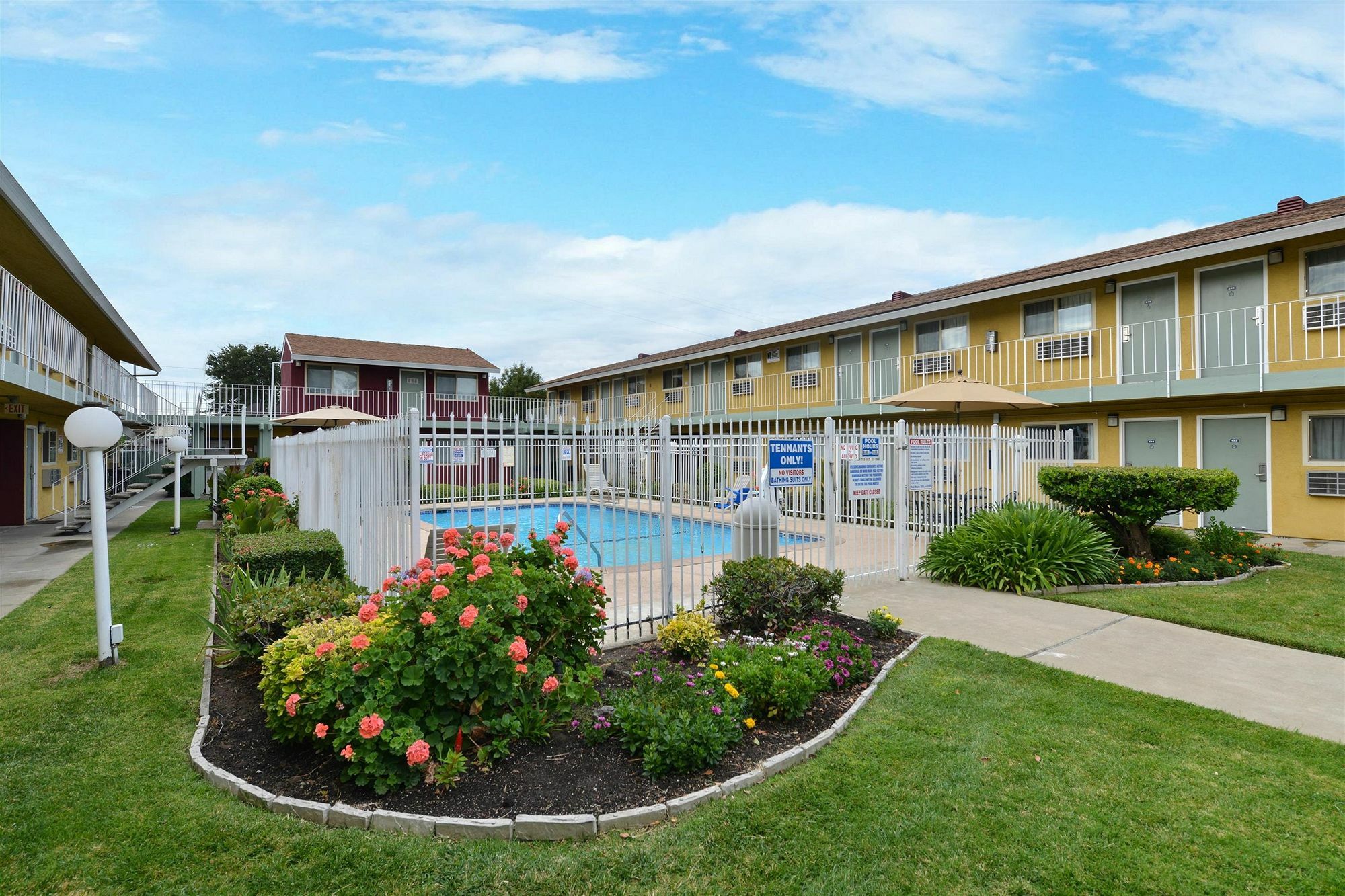 Oasis Inn Sacramento- Elk Grove Экстерьер фото