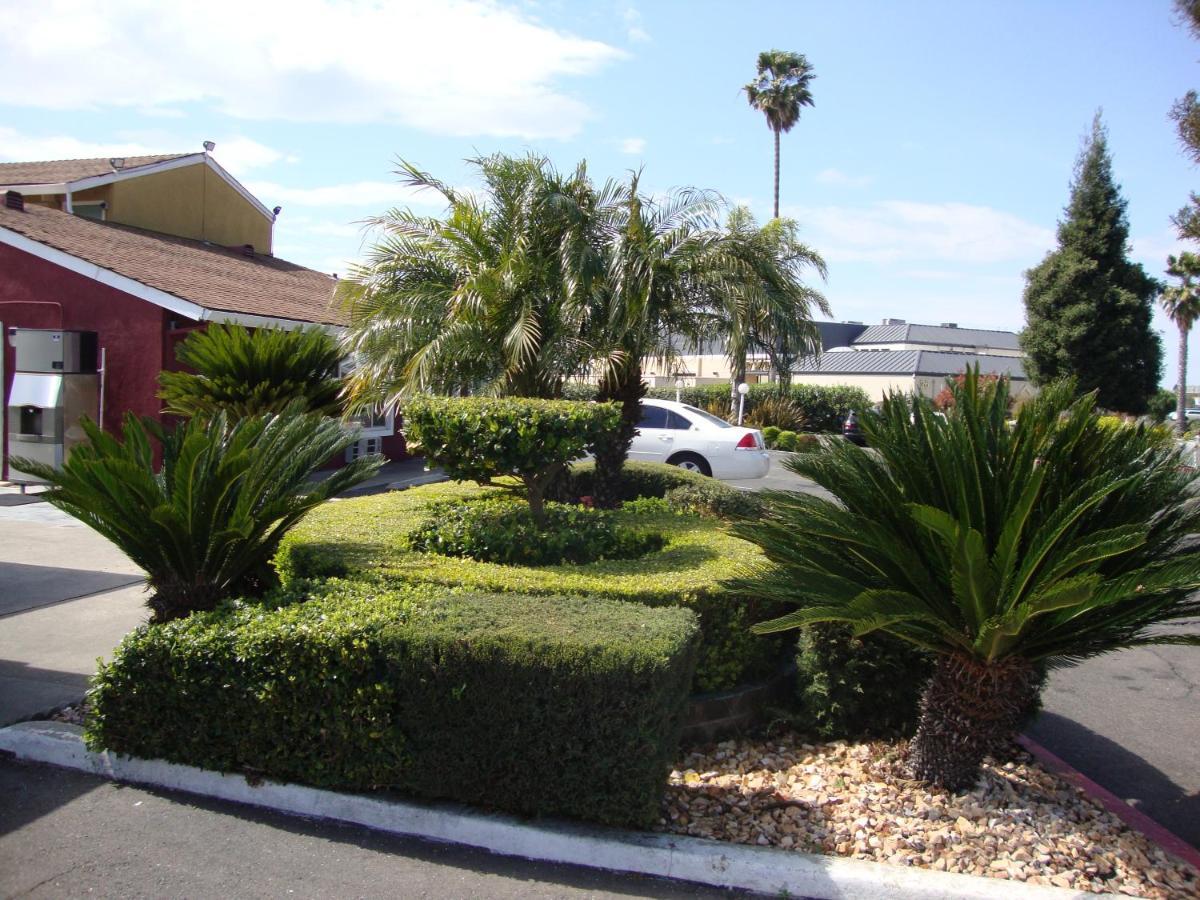 Oasis Inn Sacramento- Elk Grove Экстерьер фото